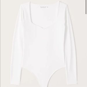 NWT Abercrombie Long-Sleeve Double-Layered Seamless Sweetheart Bodysuit White